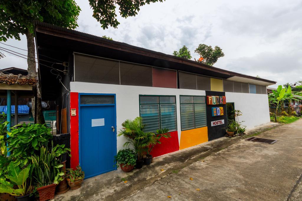 Funky Box Hostel Chiang Khong Oda fotoğraf