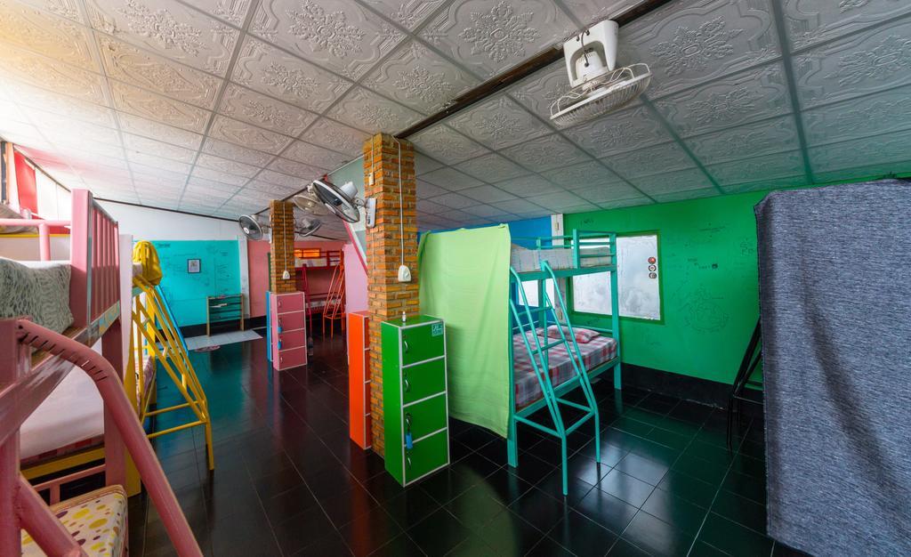 Funky Box Hostel Chiang Khong Dış mekan fotoğraf