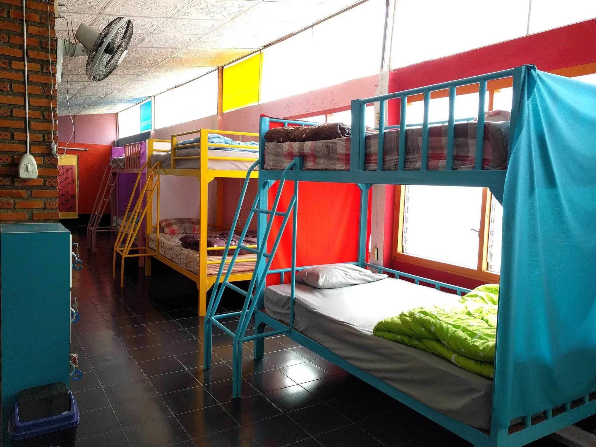 Funky Box Hostel Chiang Khong Dış mekan fotoğraf