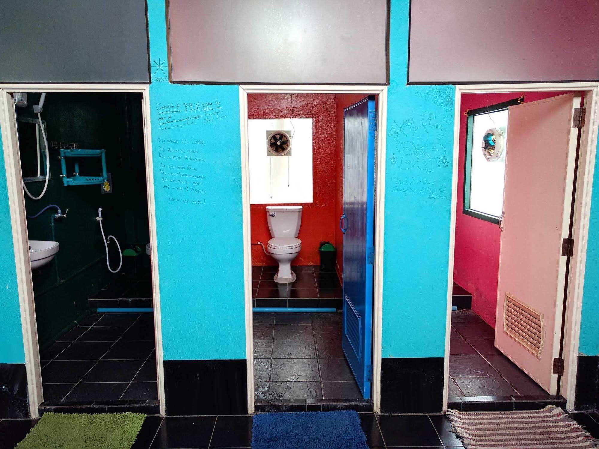Funky Box Hostel Chiang Khong Dış mekan fotoğraf