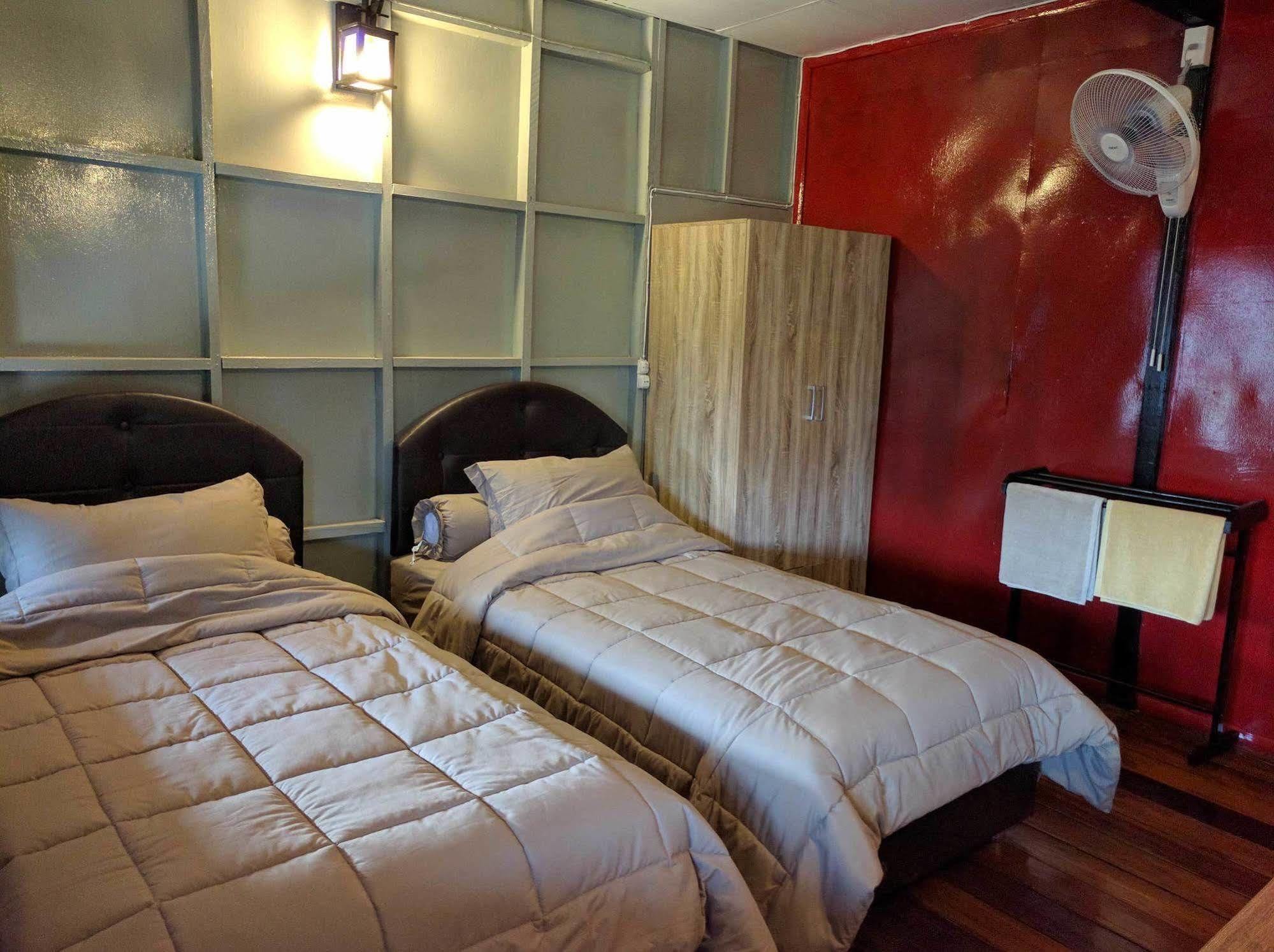 Funky Box Hostel Chiang Khong Dış mekan fotoğraf