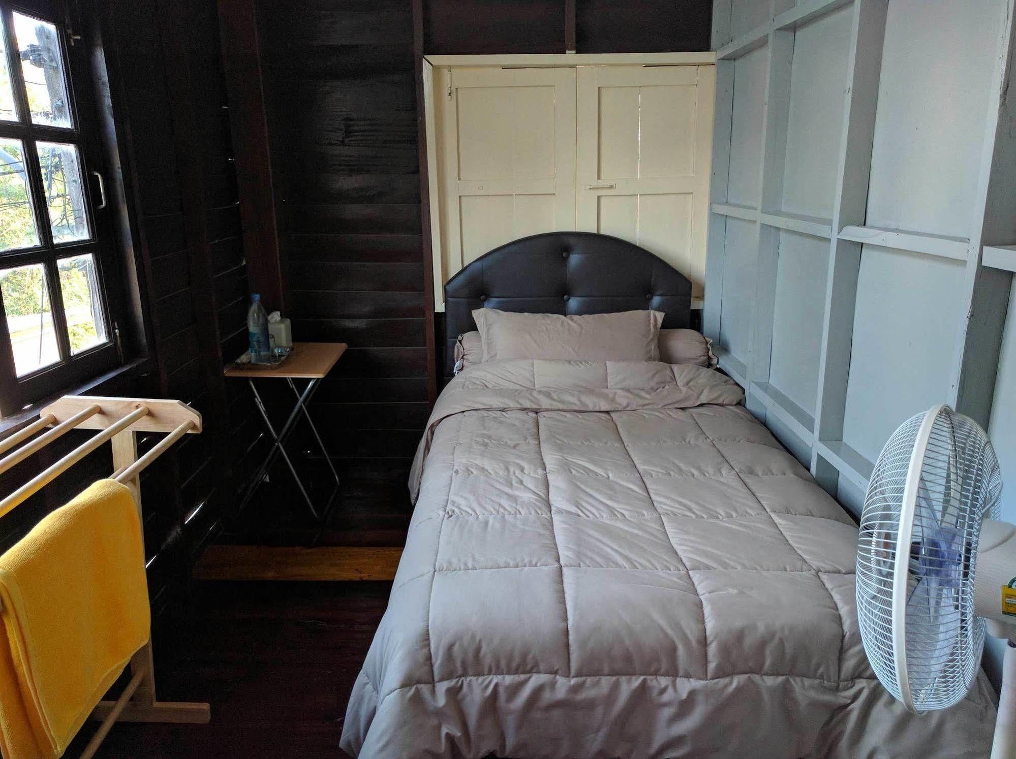 Funky Box Hostel Chiang Khong Dış mekan fotoğraf