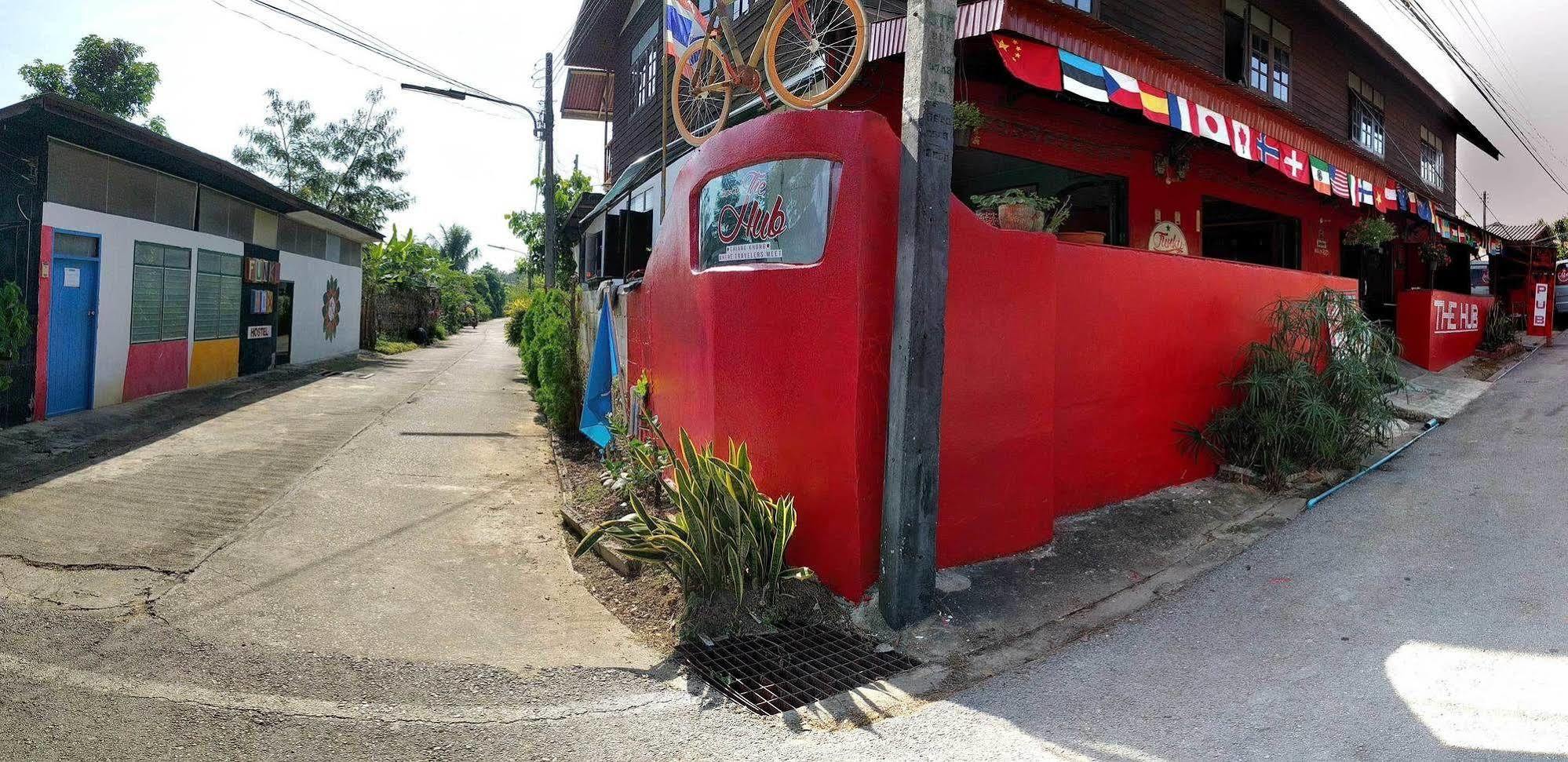 Funky Box Hostel Chiang Khong Dış mekan fotoğraf